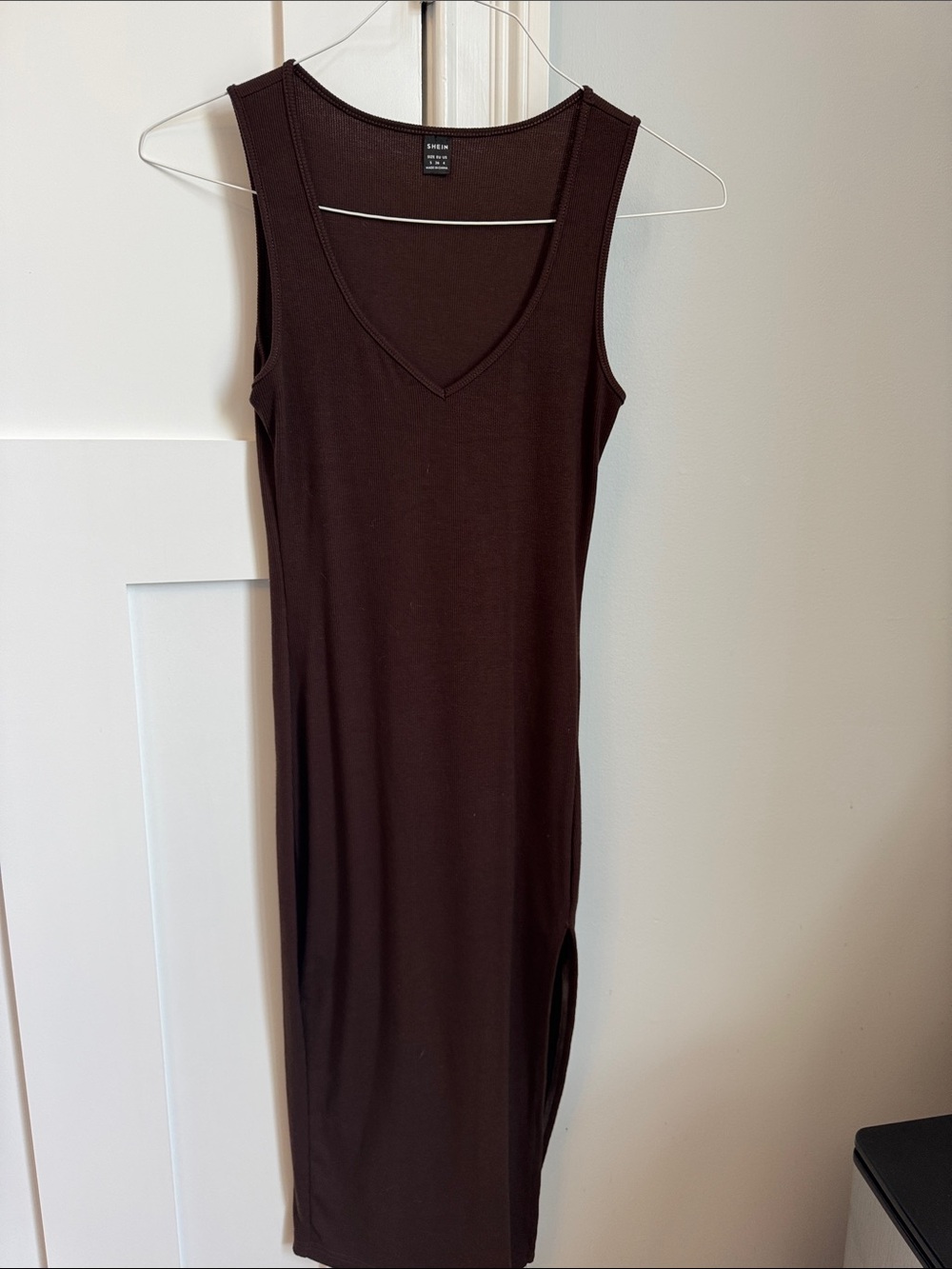 Brown Sleeveless V-Neck Midi Dress